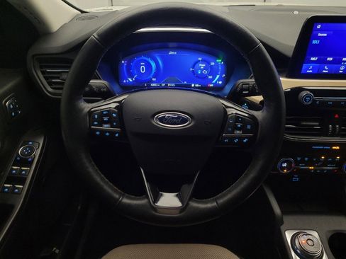 Used 2021 Ford Escape Titanium w/ Titanium Elite Package image 22