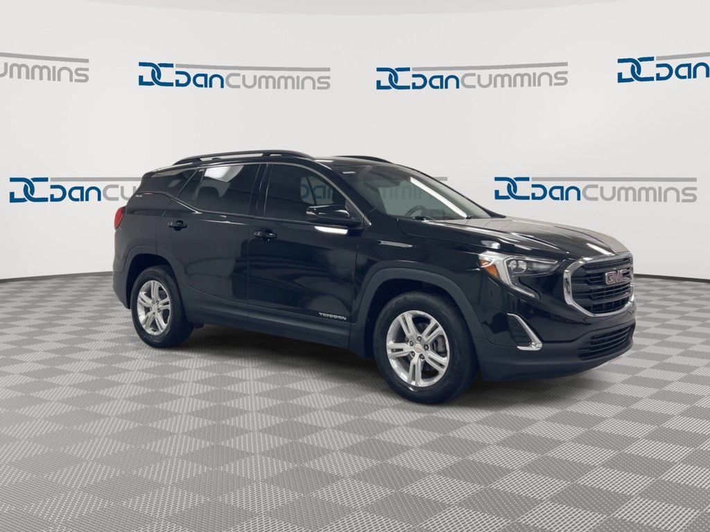 Used 2019 GMC Terrain SLE w/ Driver Convenience Package FWD image 2