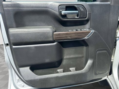 Used 2019 Chevrolet Silverado 1500 LT w/ All-Star Edition AWD/4WD image 18