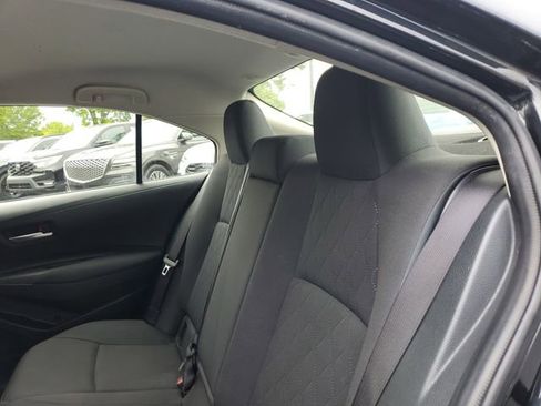 Used 2020 Toyota Corolla LE FWD image 10