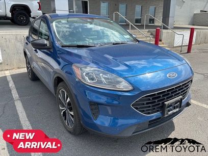 Used 2022 Ford Escape SE w/ SE Sport Appearance Package