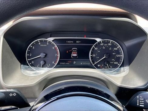 Certified 2023 Nissan Rogue SV FWD image 20