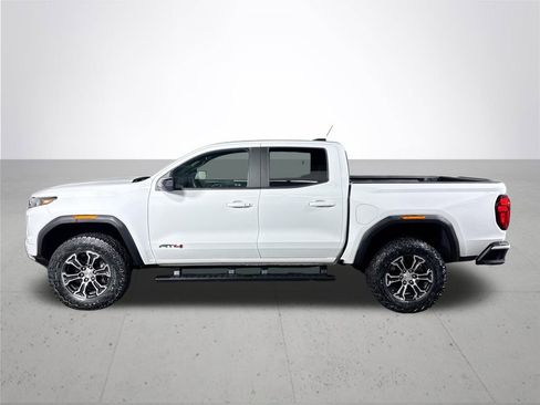 Used 2023 GMC Canyon AT4 w/ Canyon Safety Plus Package image 9