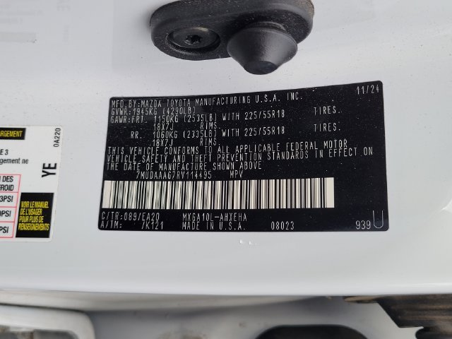 Used 2024 Toyota Corolla Cross XLE w/ Convenience Package FWD image 21