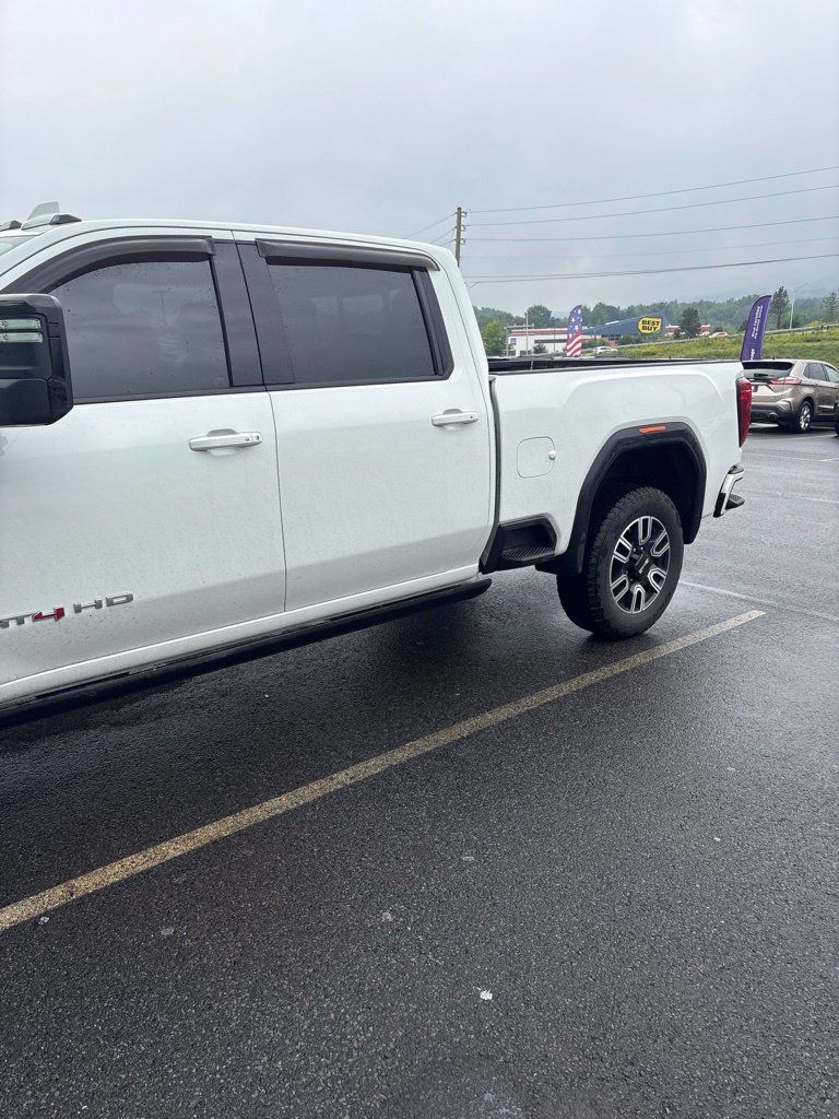 Used 2021 GMC Sierra 2500 AT4 w/ AT4 Premium Plus Package AWD/4WD image 1