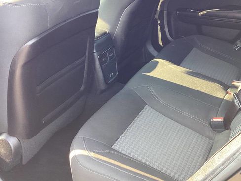 Used 2019 Dodge Charger SXT w/ Blacktop Package image 17