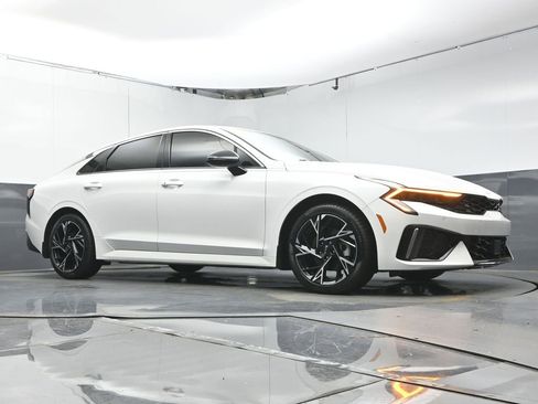 Used 2025 Kia K5 GT-Line FWD image 37