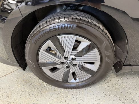 Used 2025 Nissan Murano SL AWD/4WD image 29