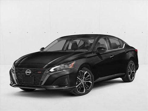 Used 2024 Nissan Altima 2.5 SR FWD image 1