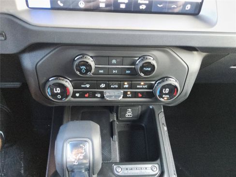 New 2026 Ford Bronco Outer Banks AWD/4WD image 20