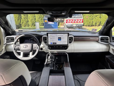 Certified 2025 Toyota Tundra Capstone AWD/4WD image 14