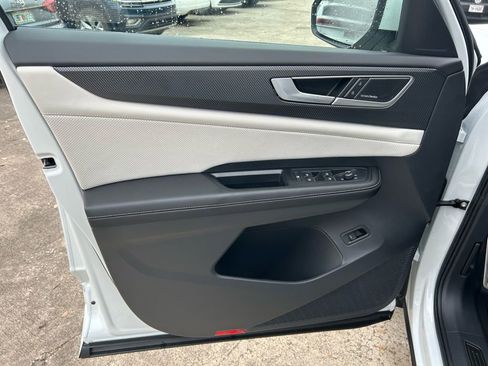 New 2026 Volkswagen Atlas Cross Sport SEL Premium R-Line image 51