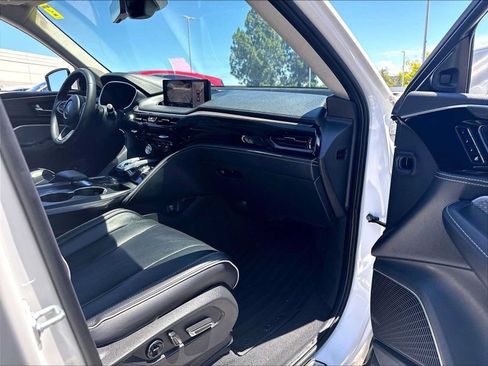 Used 2023 Acura MDX SH-AWD w/ Advance Package image 18