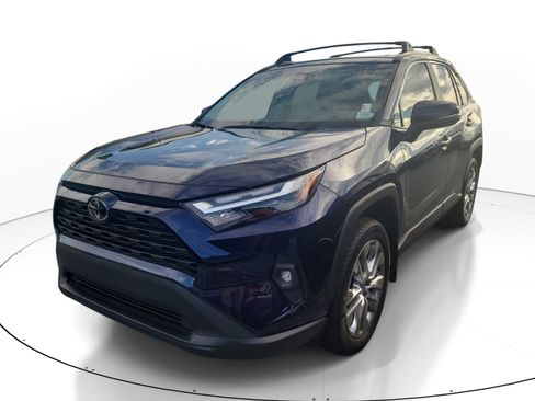 Used 2025 Toyota RAV4 XLE Premium w/ Weather Package FWD image 3