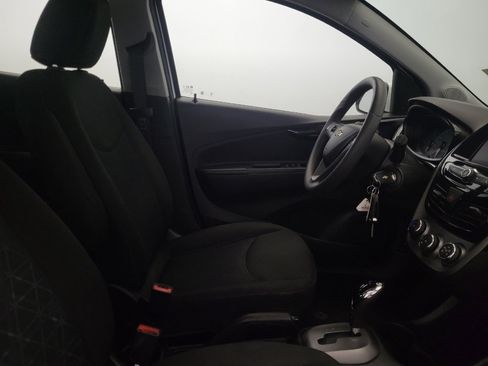 Used 2020 Chevrolet Spark LT image 21