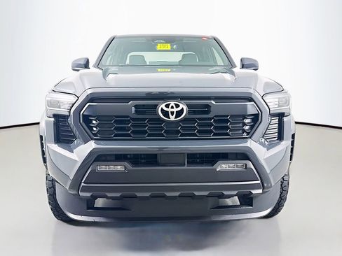New 2025 Toyota Tacoma TRD Off-Road image 2