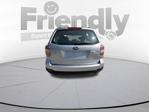 Used 2015 Subaru Forester 2.5i w/ Alloy Wheel Package AWD/4WD image 4