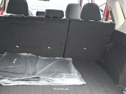 Certified 2025 Nissan Rogue S image 20