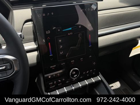 New 2027 GMC Terrain Elevation w/ Elevation Premium Package FWD image 16