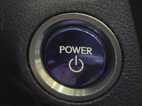 Used 2019 Lexus ES 300h w/ Accessory Package 2 image 32