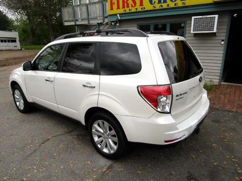 Used 2013 Subaru Forester 2.5X Premium w/ All-Weather Plus Pkg image 5