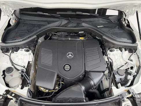 Certified 2026 Mercedes-Benz GLC 300 4MATIC image 34