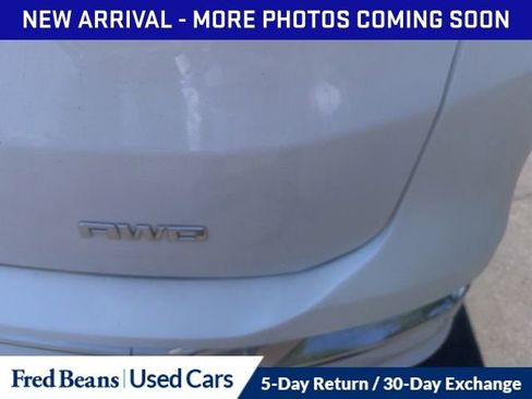 Used 2019 GMC Terrain Denali w/ Advanced Safety Package AWD/4WD image 8