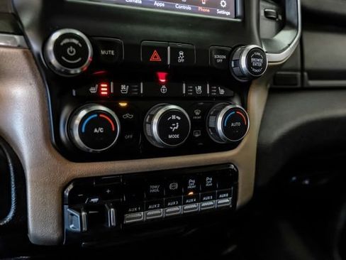 Used 2019 RAM 3500 Laramie image 21
