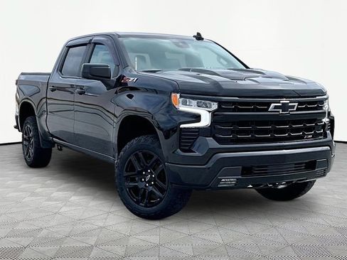 Used 2022 Chevrolet Silverado 1500 LT Trail Boss w/ Protection Package AWD/4WD image 1