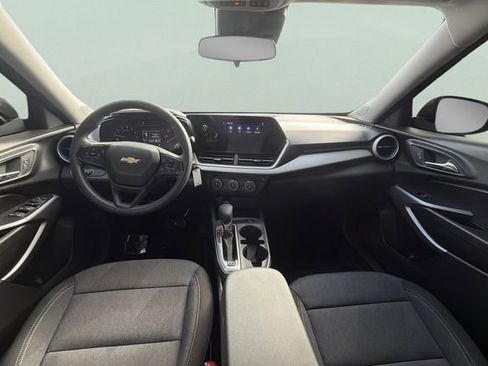 Certified 2024 Chevrolet Trax LS w/ LS Convenience Package image 32