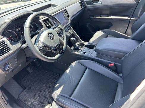 Used 2019 Volkswagen Atlas SE FWD image 8
