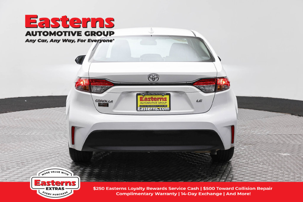 Used 2026 Toyota Corolla LE FWD image 7