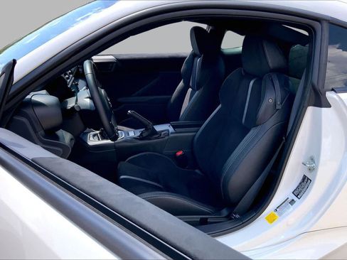 Used 2026 Toyota GR86 Premium RWD image 7