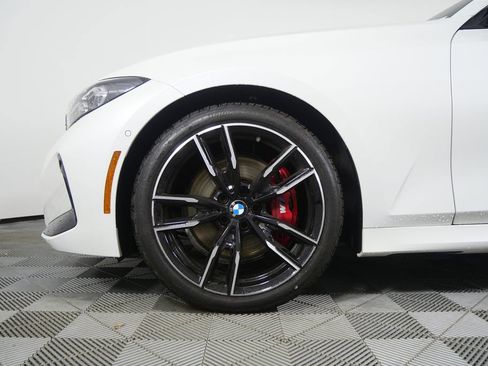 Used 2026 BMW M340i xDrive w/ Premium Package image 7