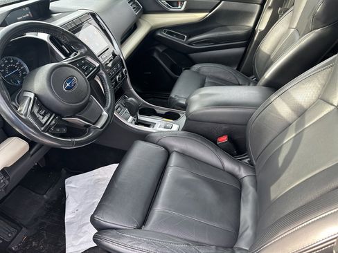 Used 2019 Subaru Ascent Limited w/ Popular Package #3 image 12