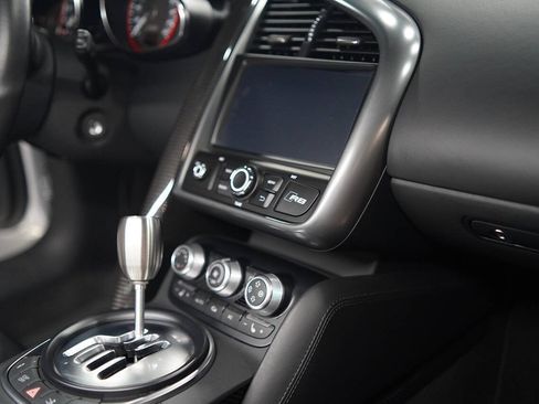 Used 2009 Audi R8 V10 AWD/4WD image 73