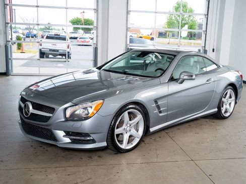 Used 2014 Mercedes-Benz SL 550 image 27