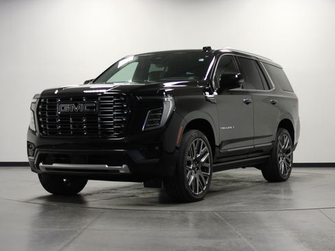 Used 2026 GMC Yukon Denali Ultimate AWD/4WD image 8