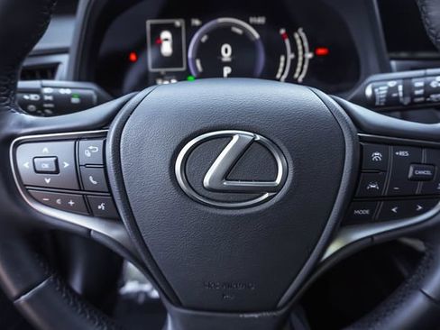 Certified 2025 Lexus UX 300h FWD w/ Accessory Package (Z2) image 14