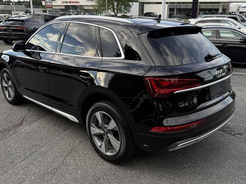 Used 2023 Audi Q5 2.0T Premium w/ Convenience Package AWD/4WD image 12