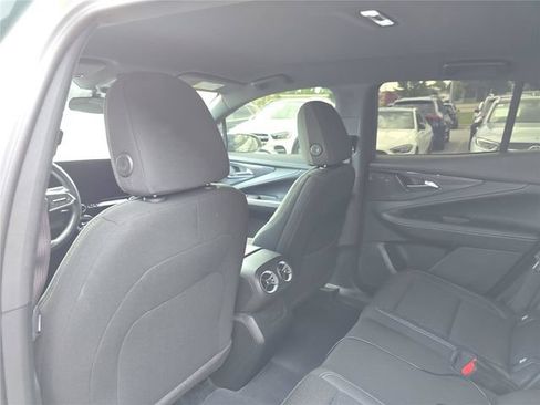 Used 2025 Chevrolet Blazer EV LT AWD/4WD image 17