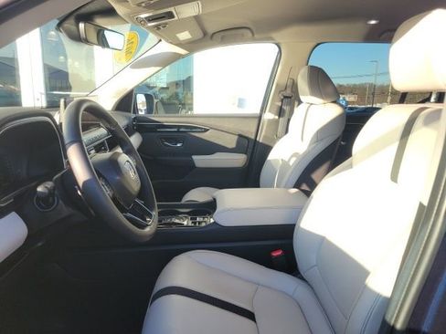 Used 2026 Honda Passport RTL image 14