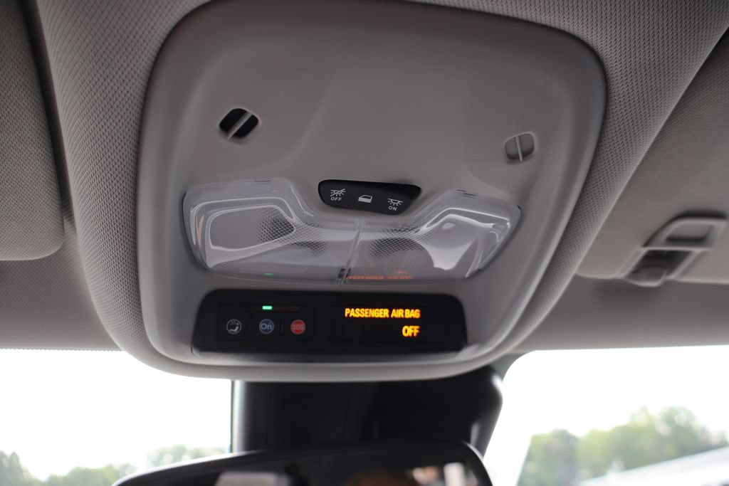 New 2026 Chevrolet TrailBlazer LT w/ Convenience Package FWD image 18