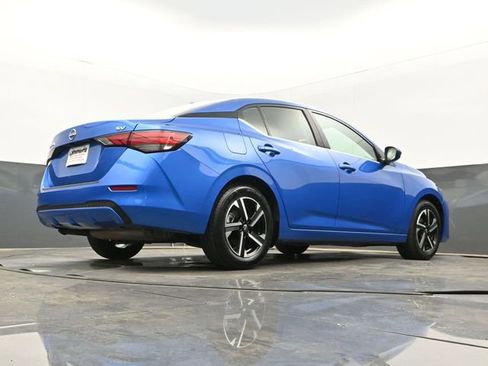 Used 2024 Nissan Sentra SV FWD image 26
