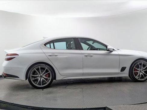 Used 2025 Genesis G70 2.5T RWD image 6