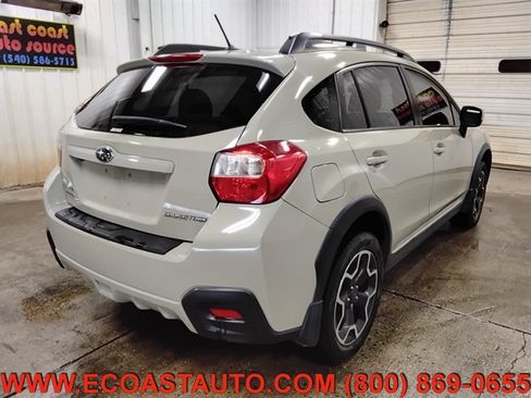 Used 2013 Subaru Crosstrek 2.0i Limited w/ Popular Pkg 2 AWD/4WD image 3