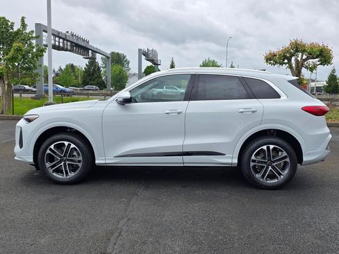 New 2026 Audi Q5 Premium Plus AWD/4WD image 2