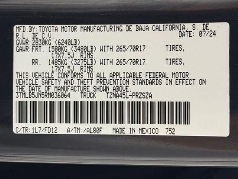 Certified 2024 Toyota Tacoma TRD Off-Road w/ TRD Off Road Upgrade Package image 28