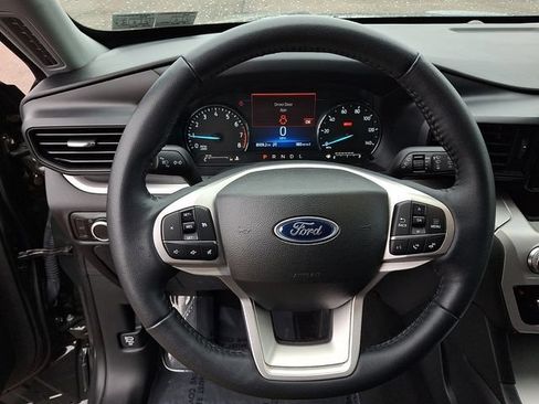Certified 2023 Ford Explorer XLT AWD/4WD image 18