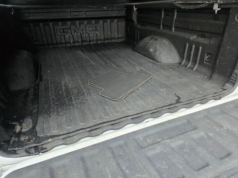 Used 2016 GMC Canyon SLT w/ Trailering Package image 15